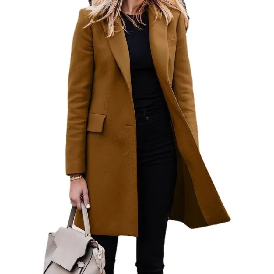 Petra | Effortless and trendy winter garment