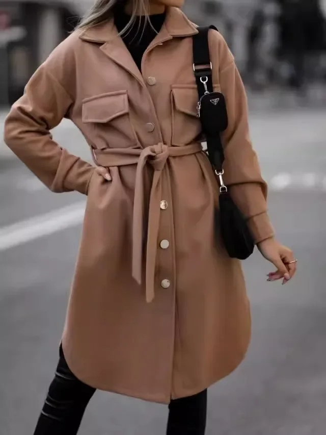 Yasmina | Elegant and simple winter garment