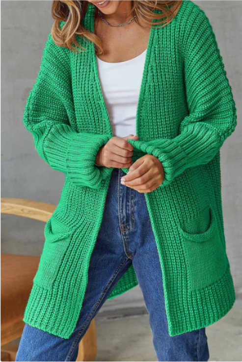 Dominique | Modern and versatile winter cardigan
