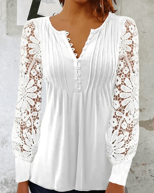 Gilda® | Floral Blouse