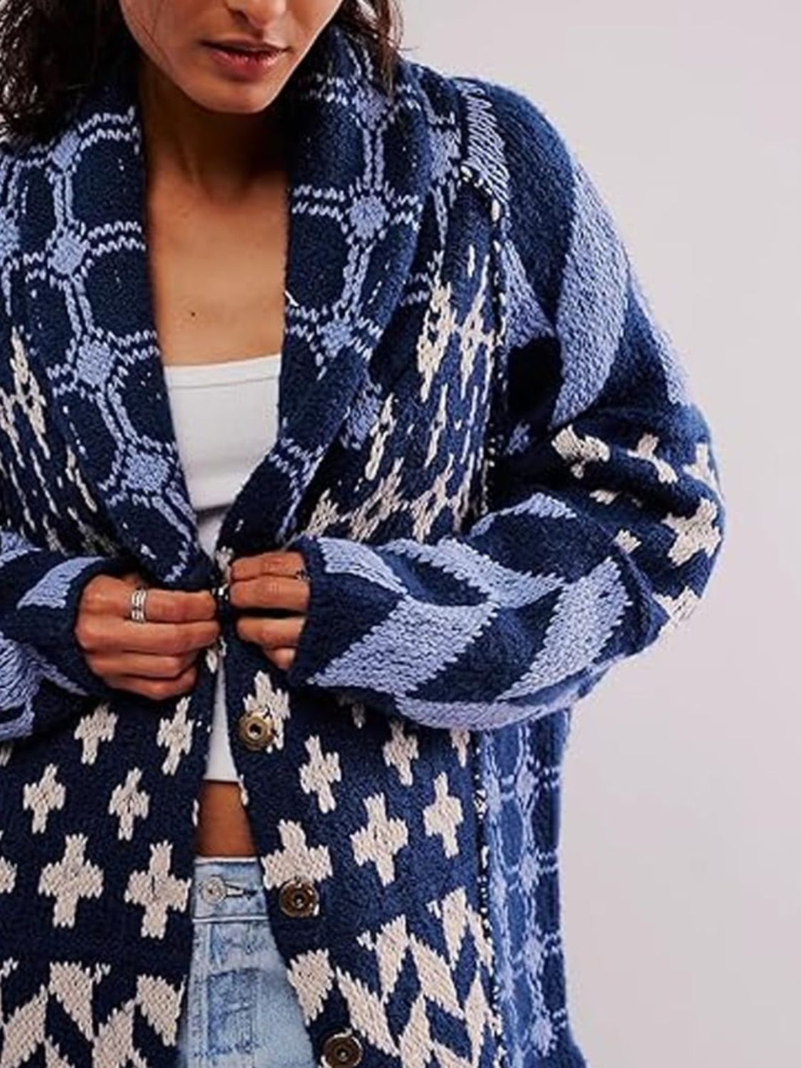 Manuela | Long sleeve cardigan with buttons and cross graphic
