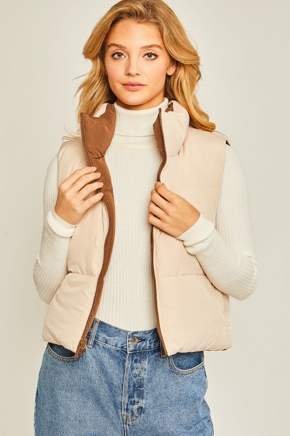 Blanca | Cropped, reversible zip-up vest from Love Tree