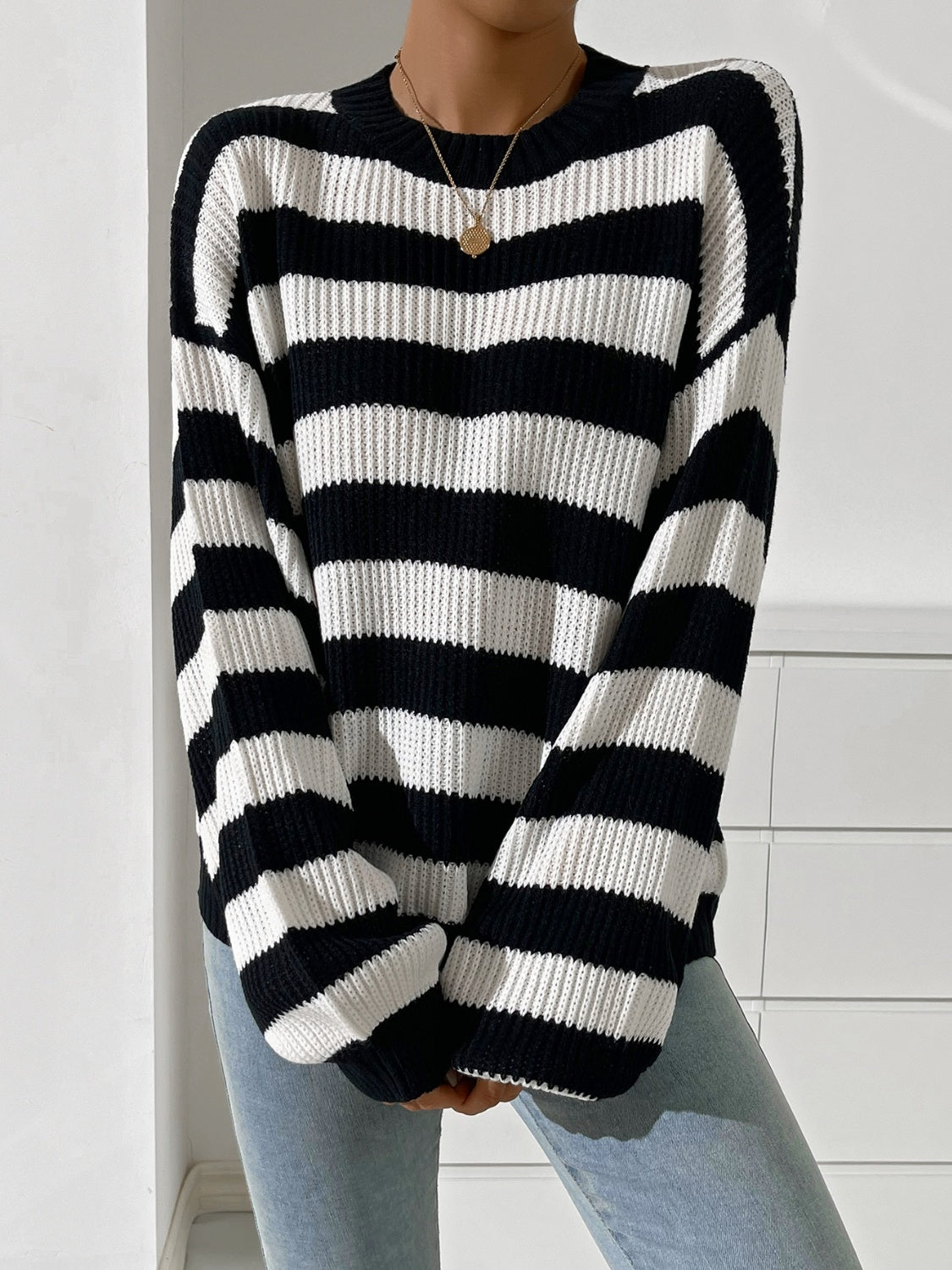 Leonor | Modern and fashionable winter sweater