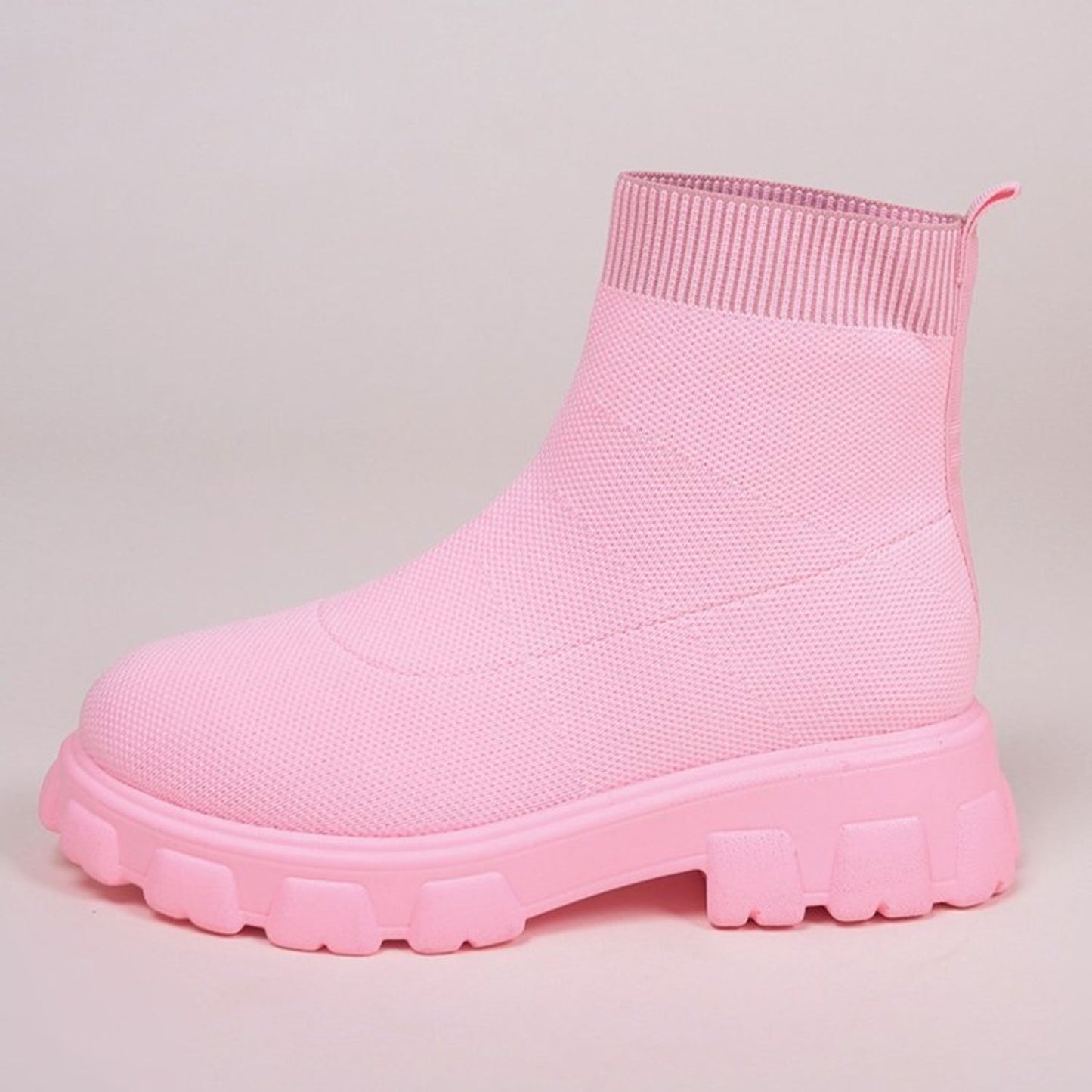Linda | Custom-made, supportive orthopedic boots