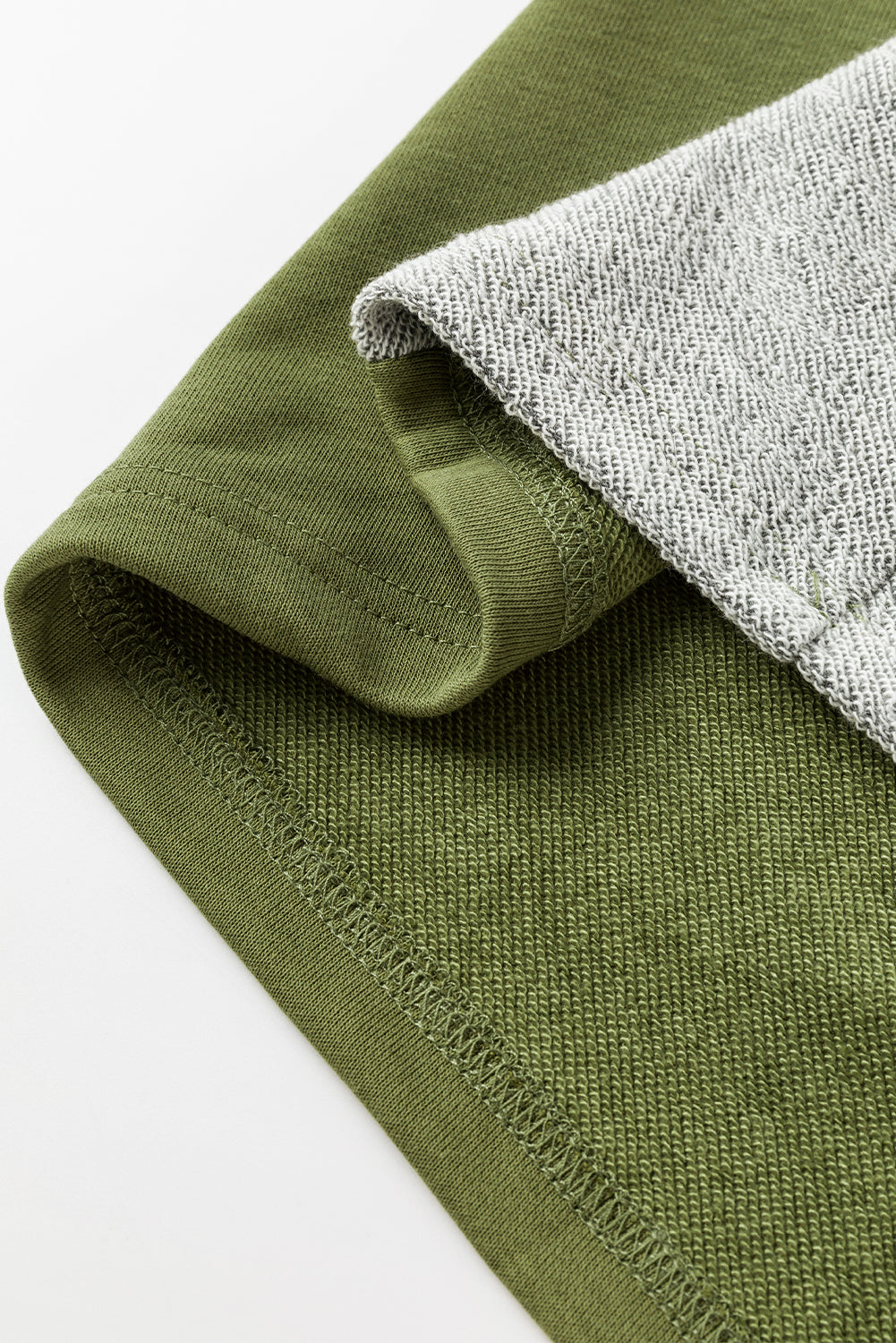 Flor | Relaxed and timeless winter hoodie