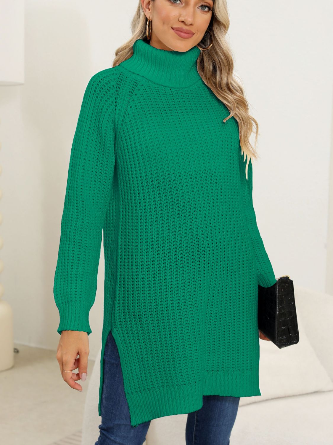 Anke | Turtleneck sweater with slit and long sleeves