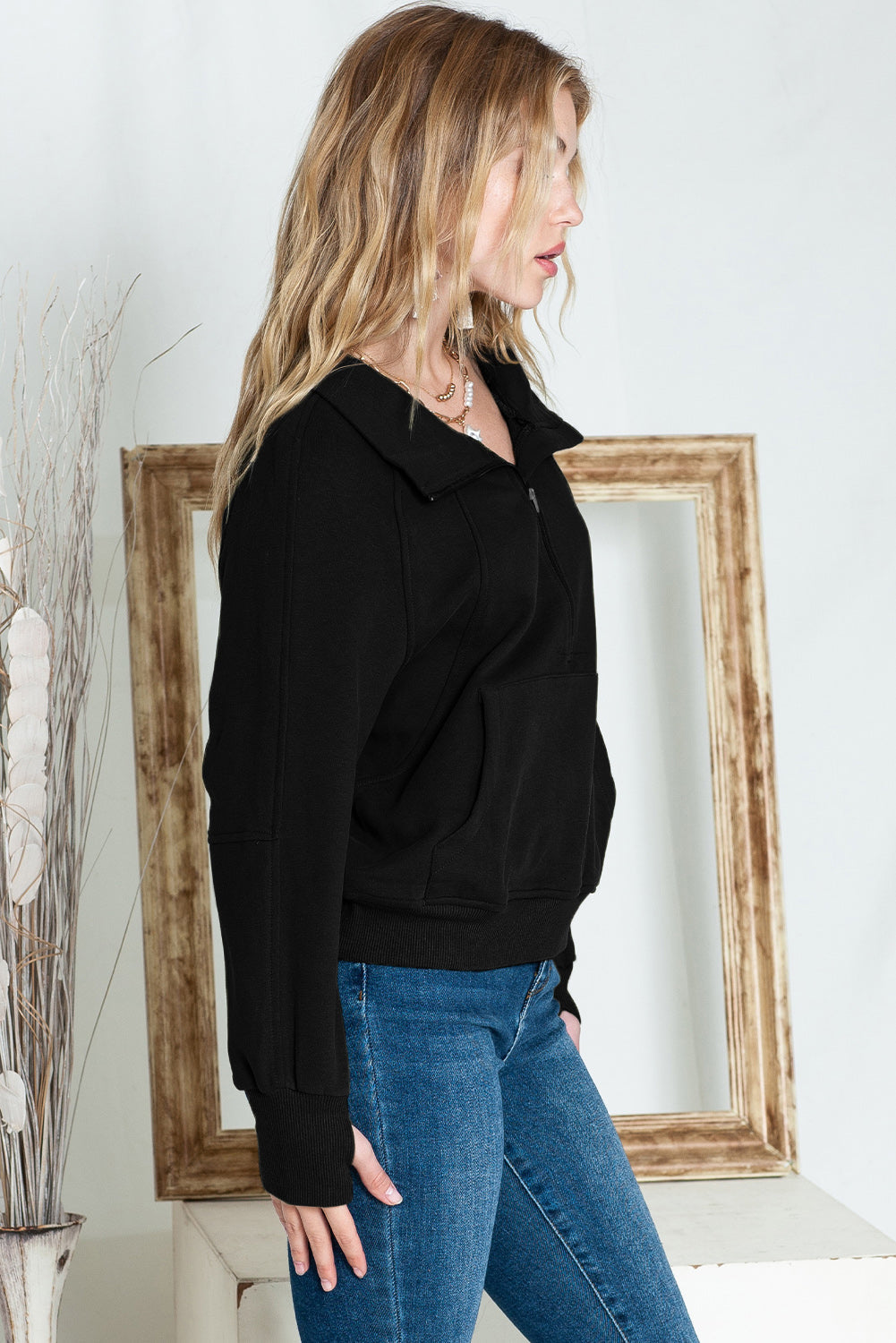 Vera | Trendy and elegant winter clothing item