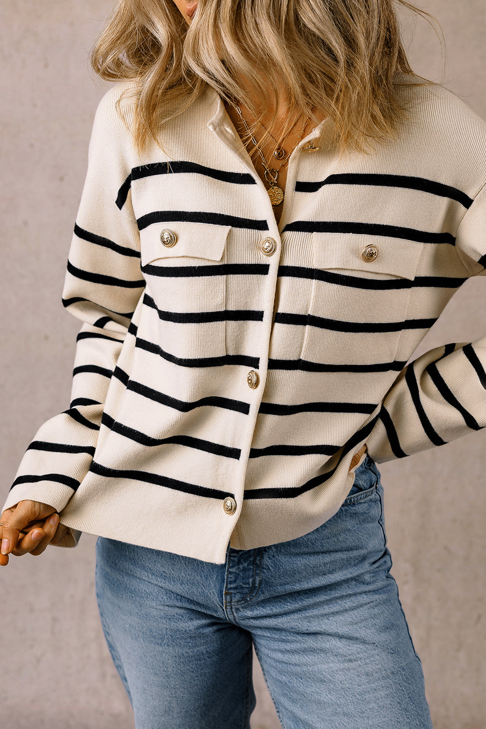 Ana | Chic and charming cardigan with striped buttons