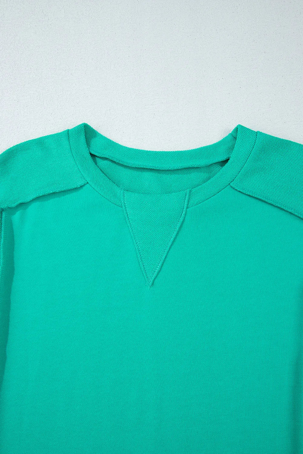 Mariana | Long-sleeved sweatshirt with exposed seam and crew neck