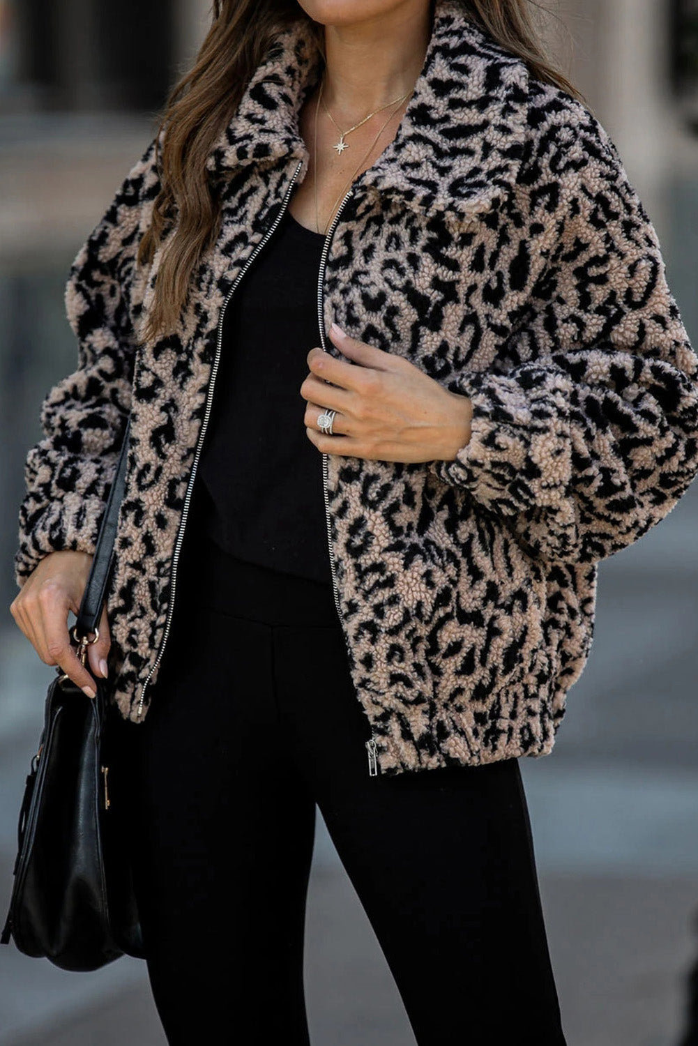 Claudia | Fashionable and minimalist winter jacket