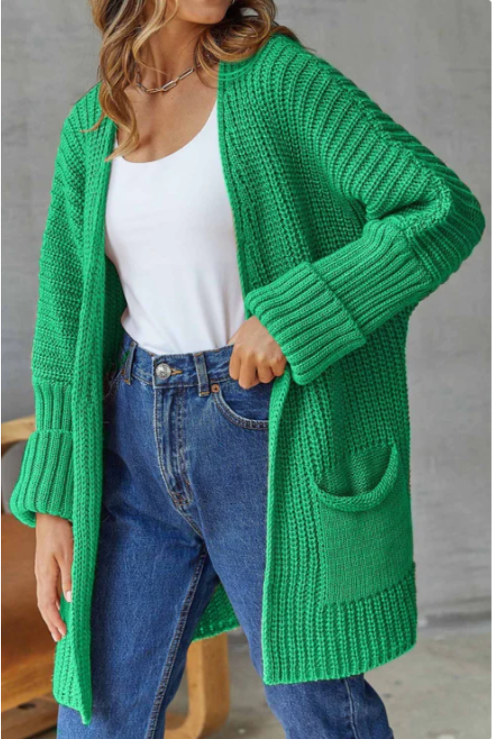 Francisca | Modern and versatile winter cardigan