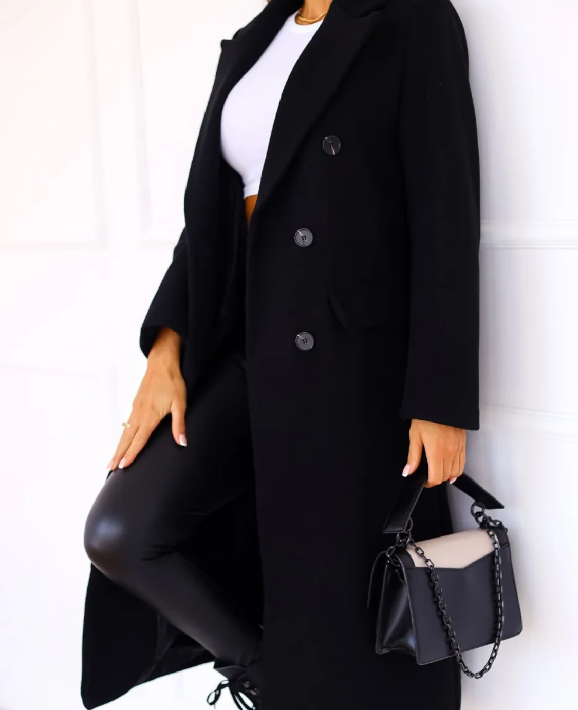 Yadira | Classic and comfortable winter garment