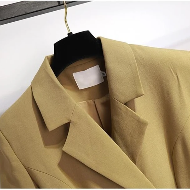 Sofia | Versatile and comfortable winter garment
