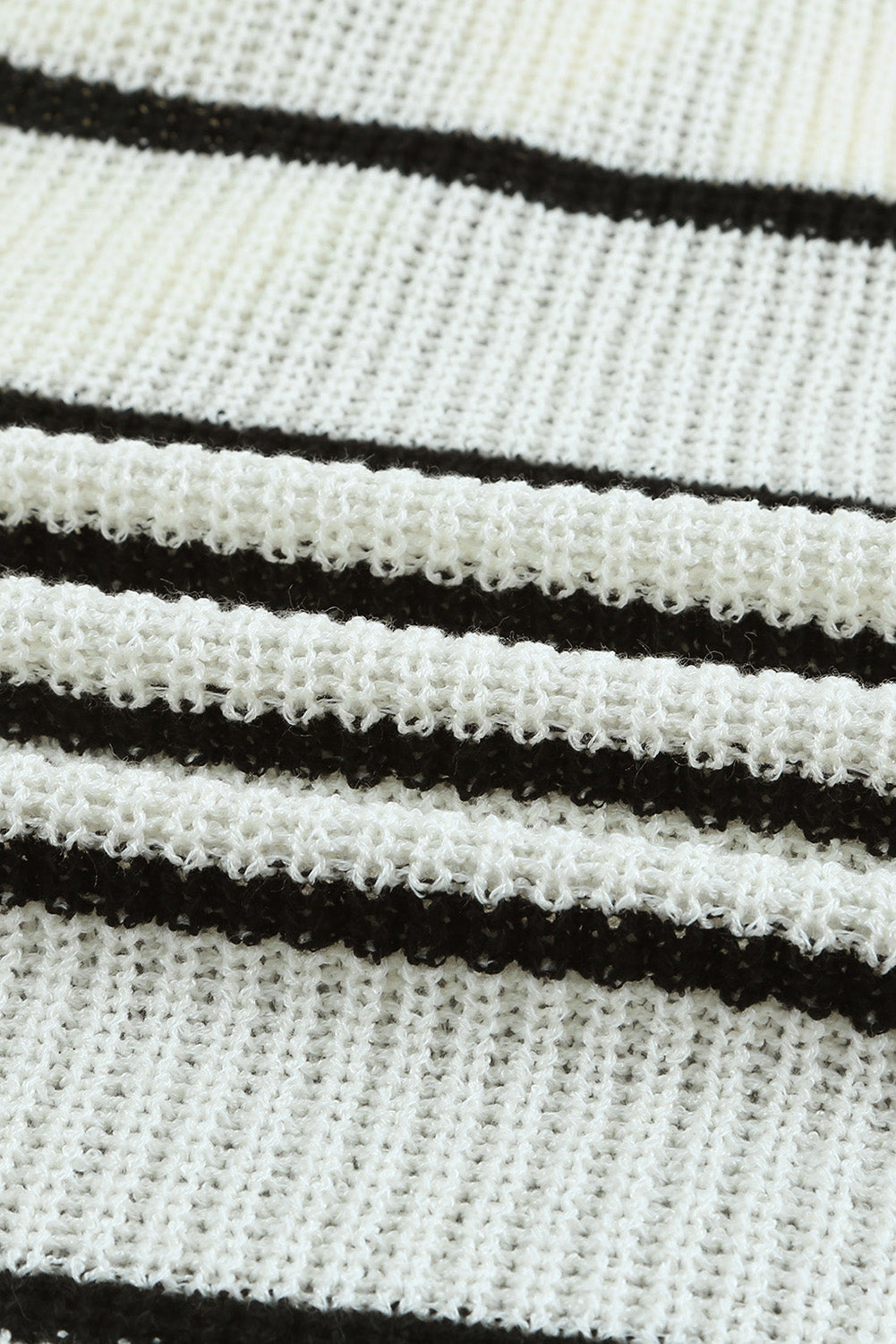 Monica® | Casual and effortless winter cardigan