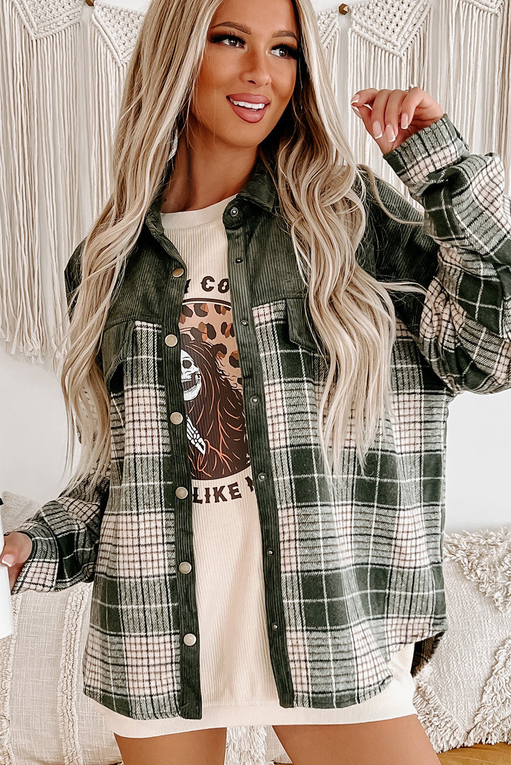 Juliana | Trendy and elegant winter clothing item
