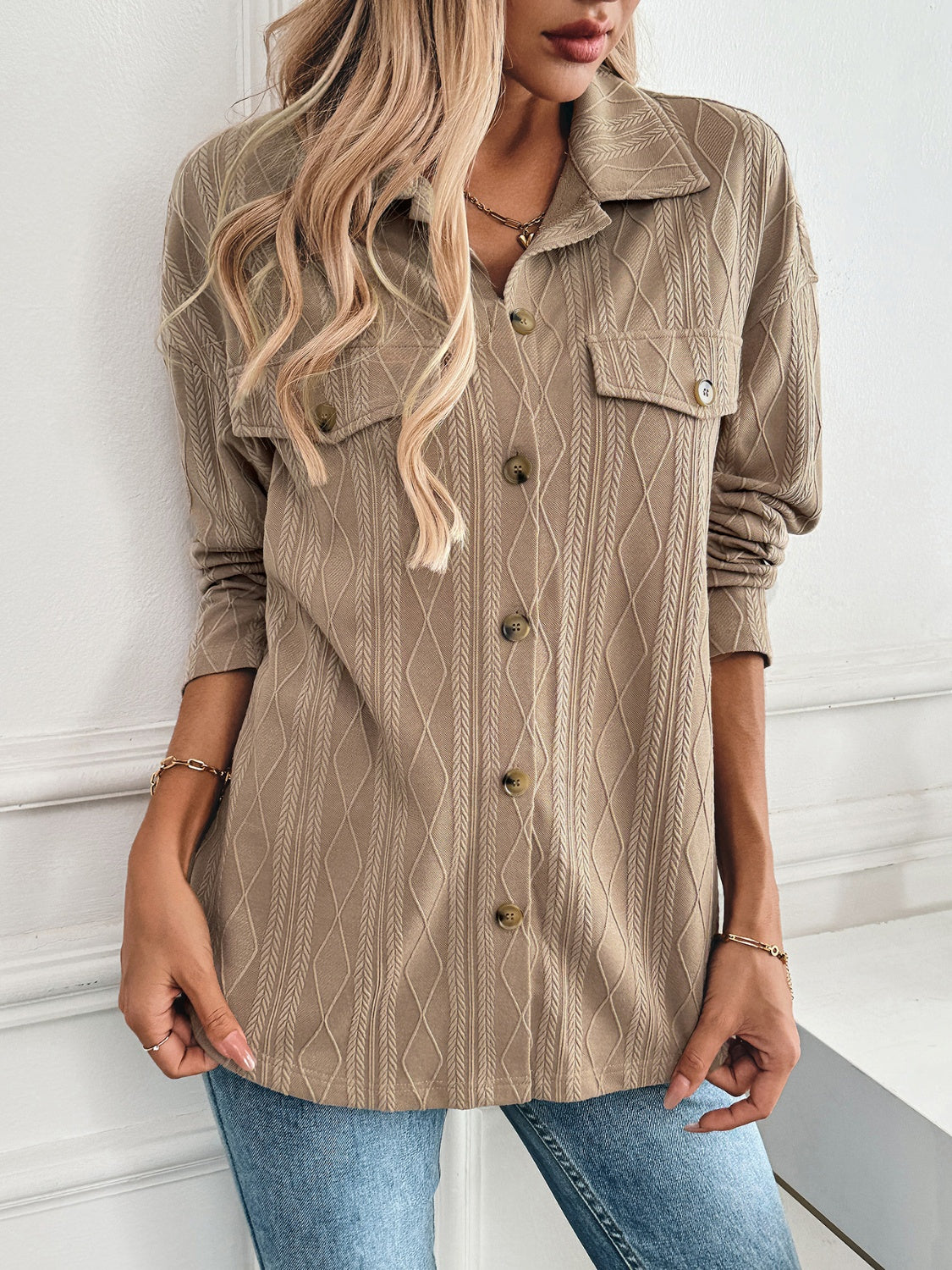 Marieke | Structured collared button-down jacket