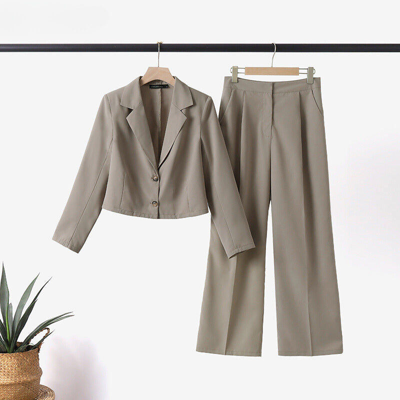 Graciela® | Fashionable plus size business suit for women