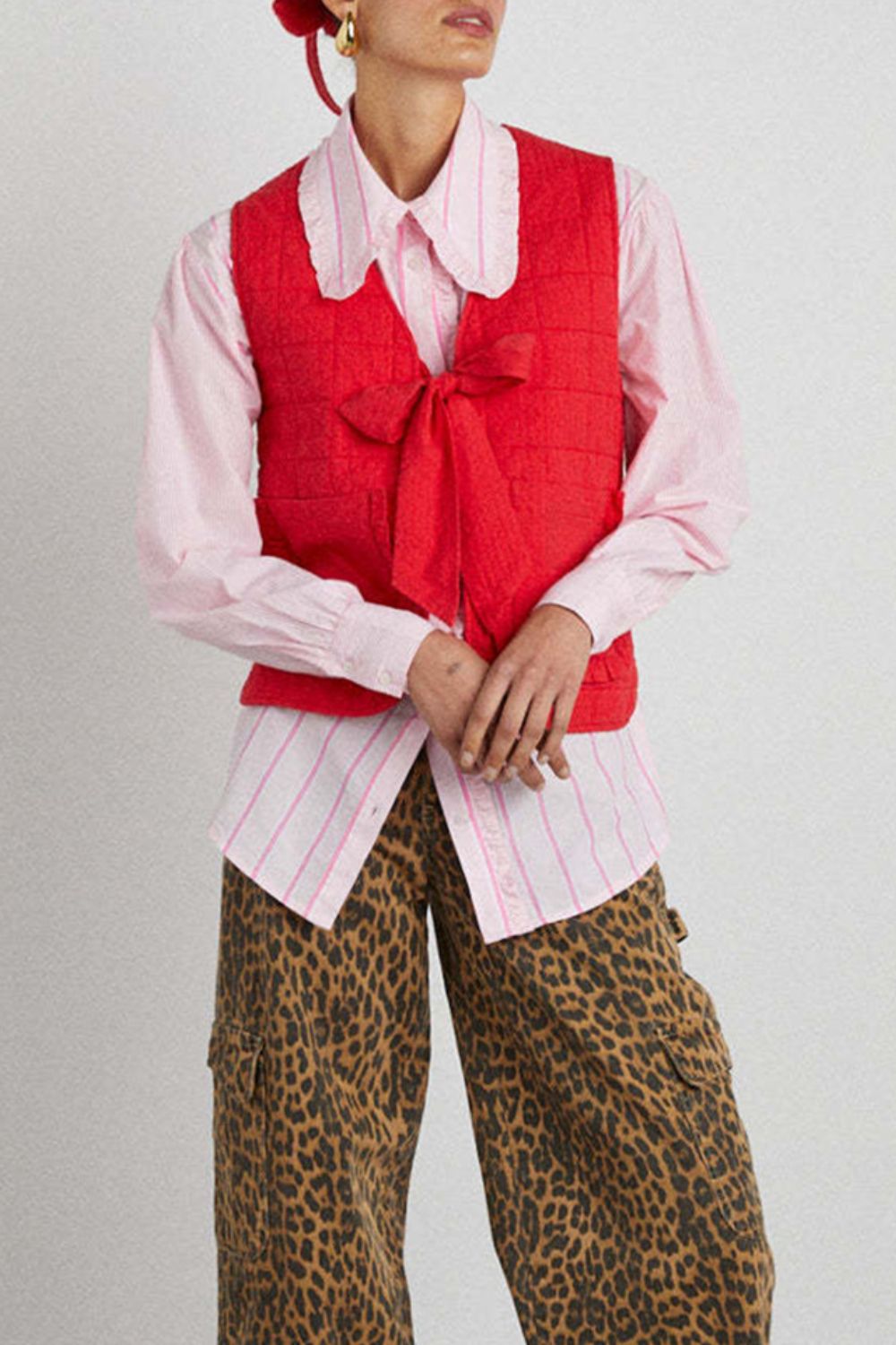 Ornella | Knotted ruffle vest coat with pockets