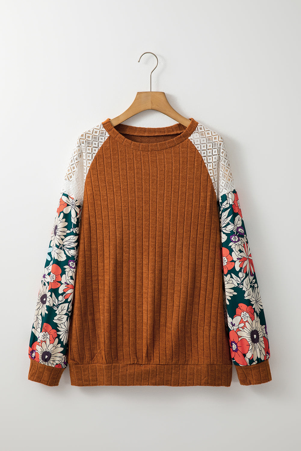 Irma | Fashionable and effortless winter blouse