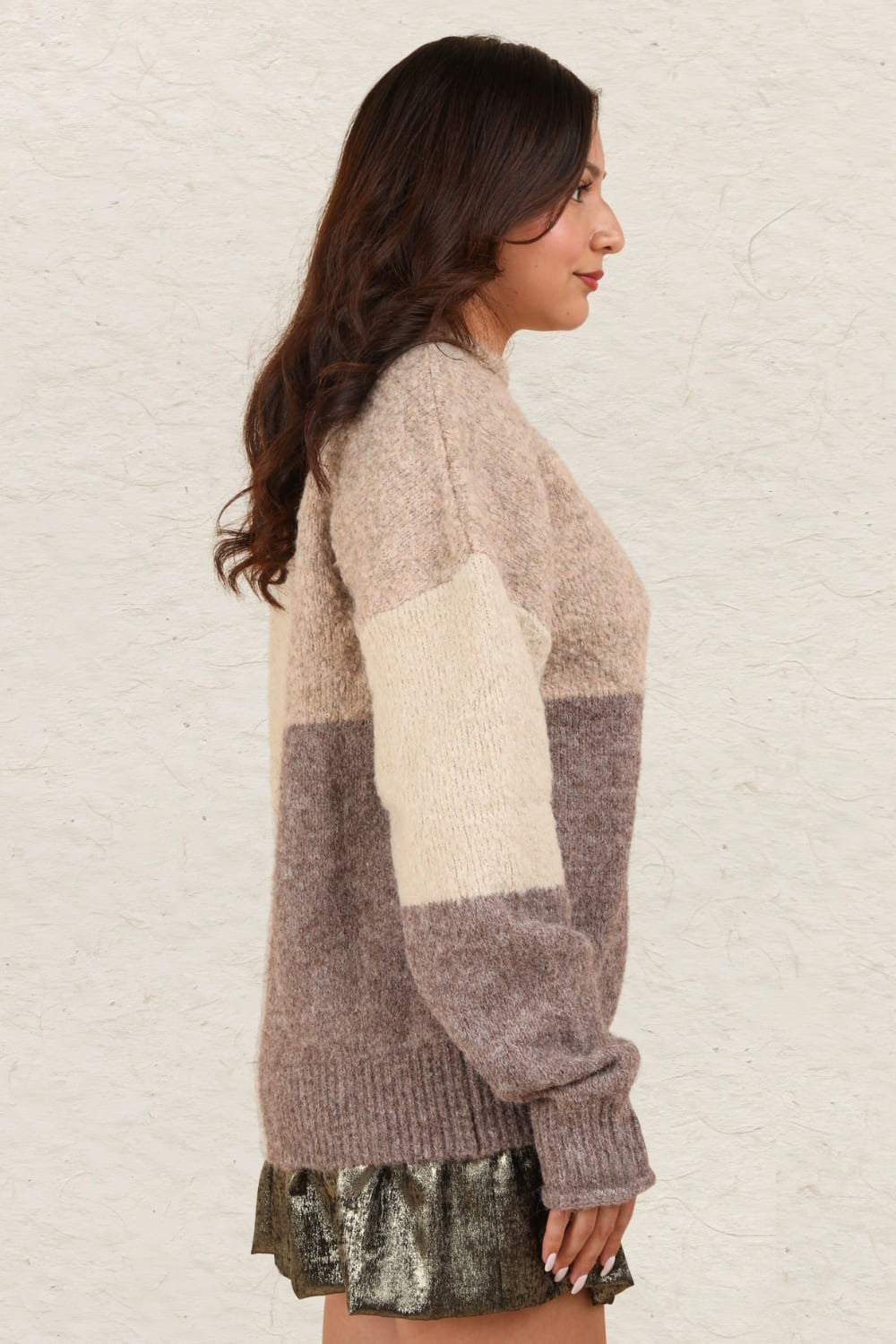 Alessa | Color block sweater with a stand-up collar and dropped shoulders
