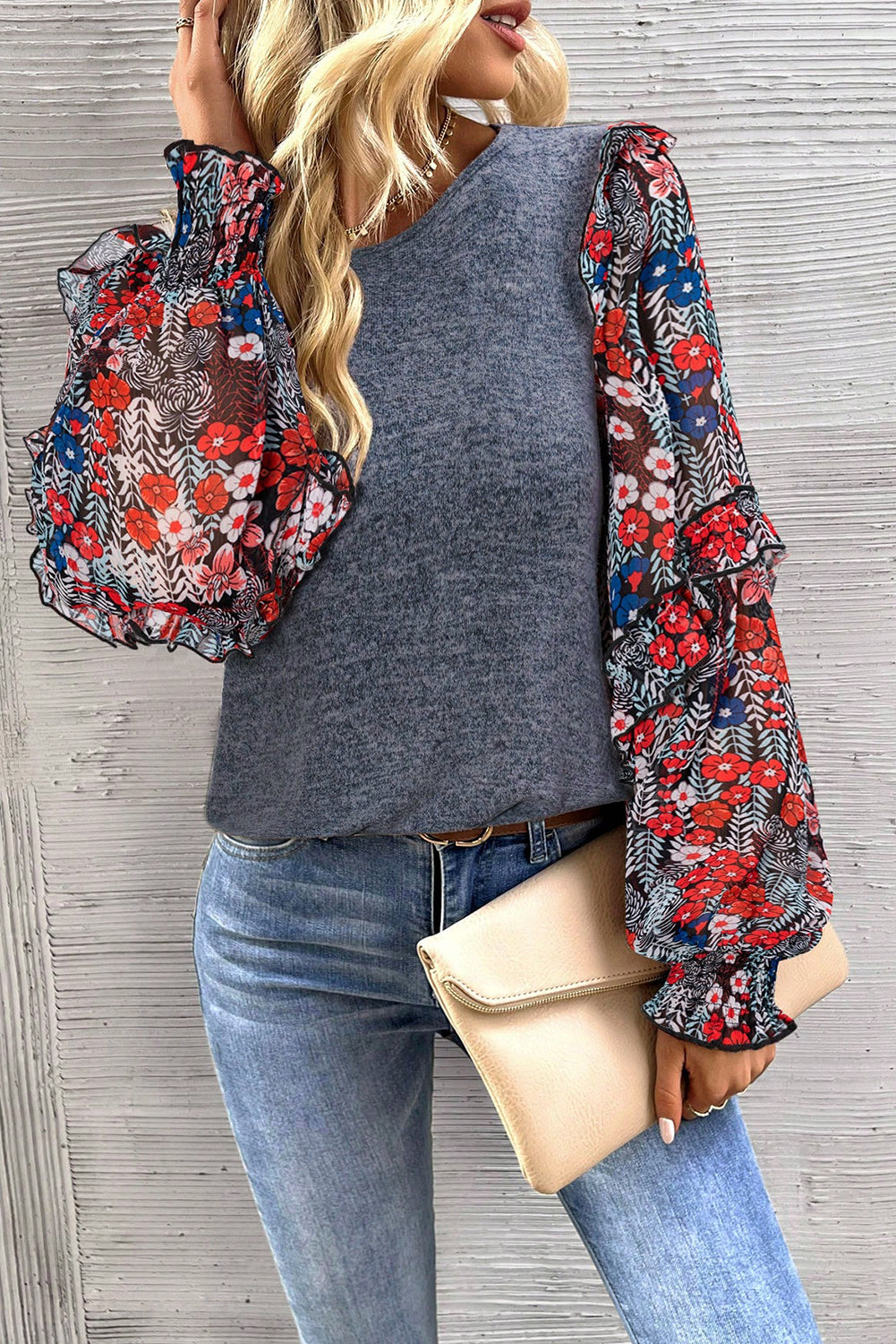 Bianca | Modern and versatile winter top
