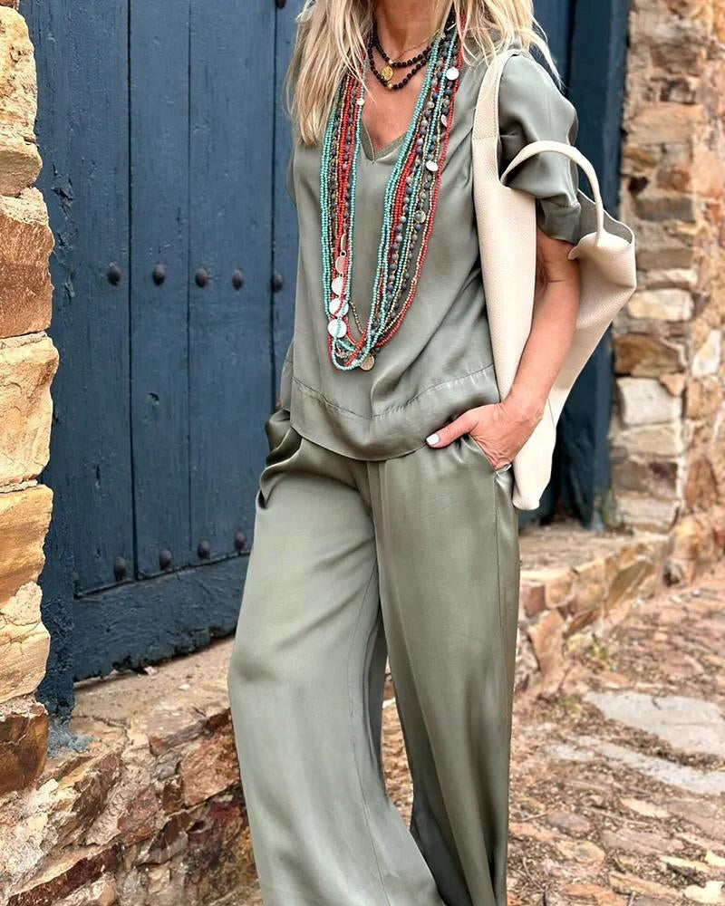 Brunella® | Heavenly White Blouse And Trousers Set With An Elegant Look
