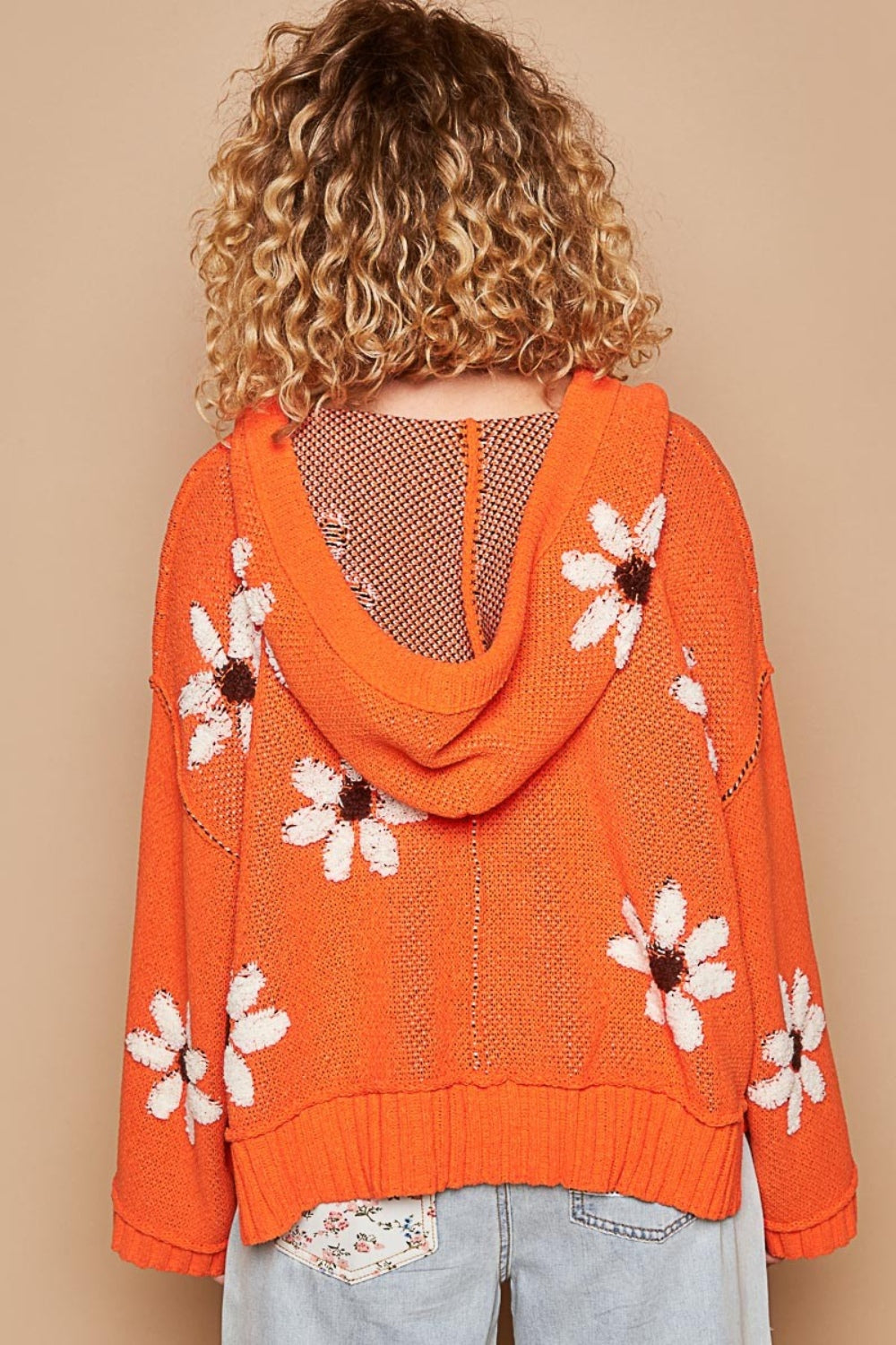 Annika | High-low hooded sweater with floral pattern