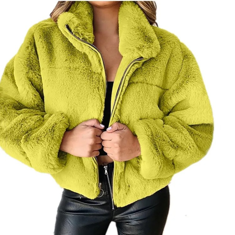 Frida | Elegant and casual winter garment
