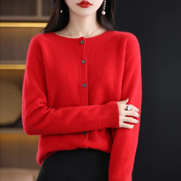 Angelica – Soft cardigan with buttons