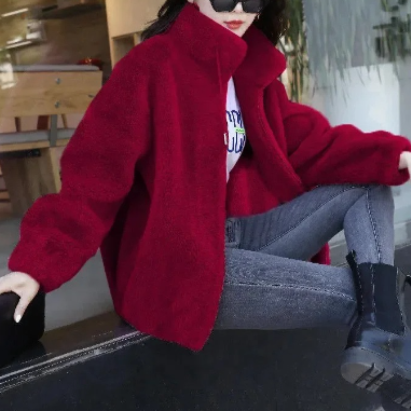 Aida | Modern and versatile winter garment