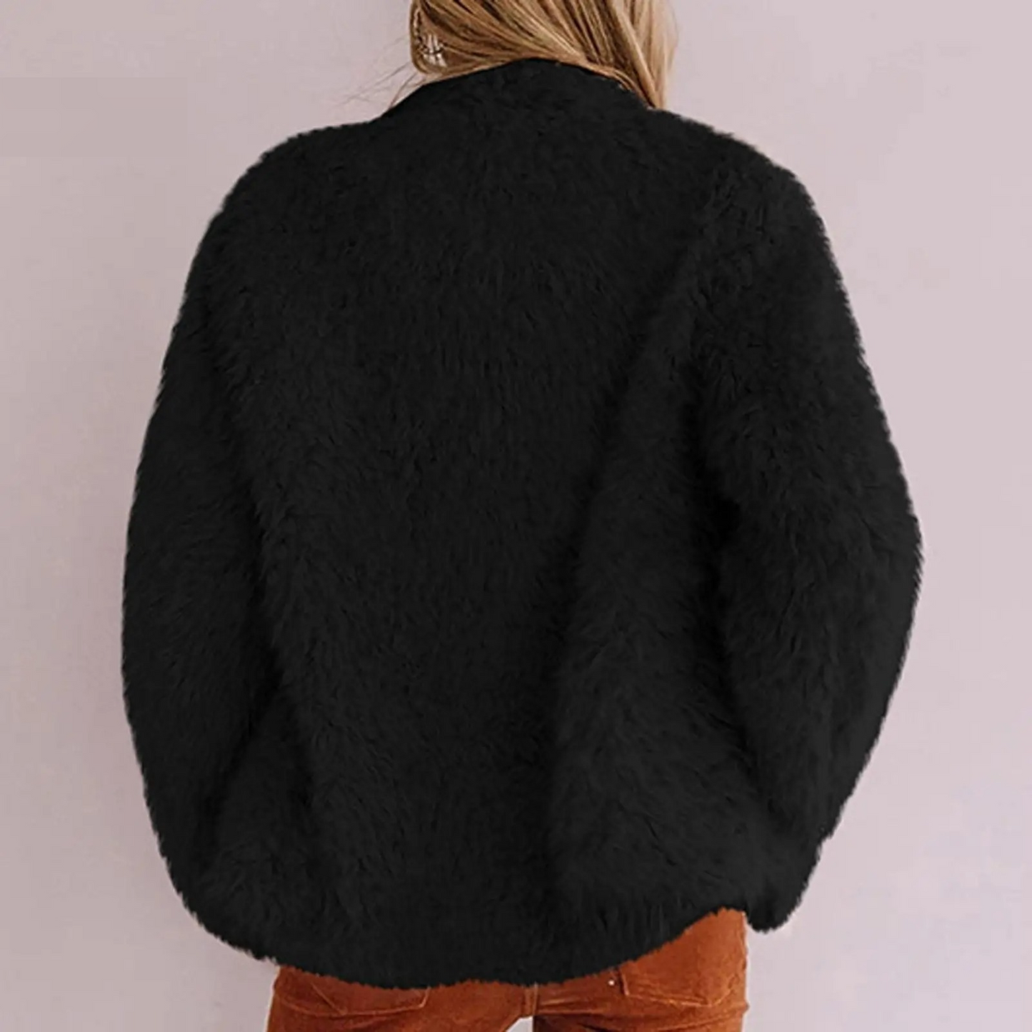Vania | Versatile and comfortable winter garment