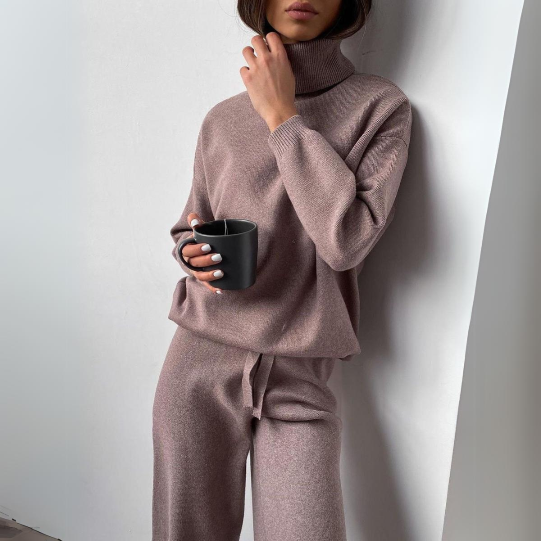 Lucía | Elegant set with sweater