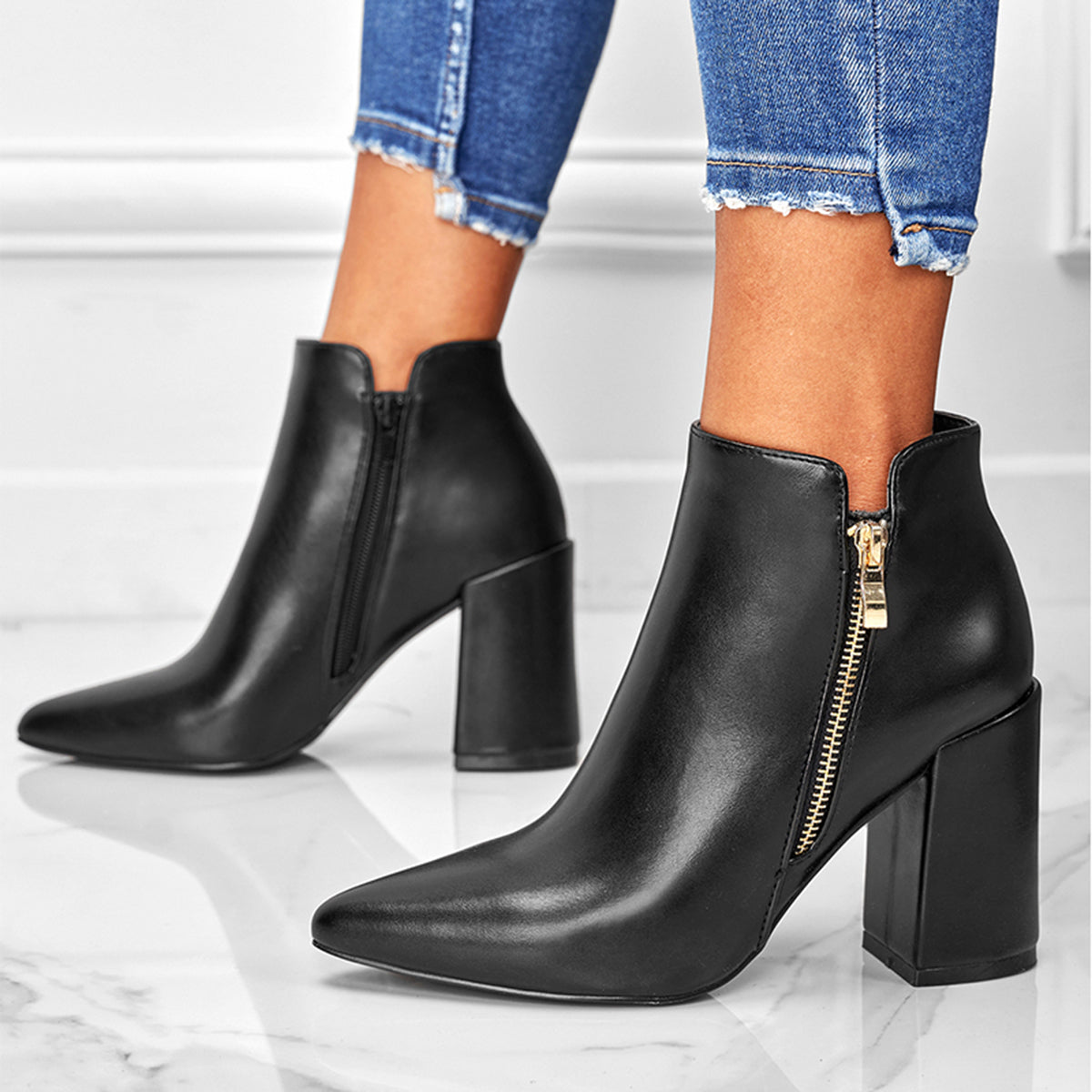 Maria | Fashionable and supportive orthopedic boots.