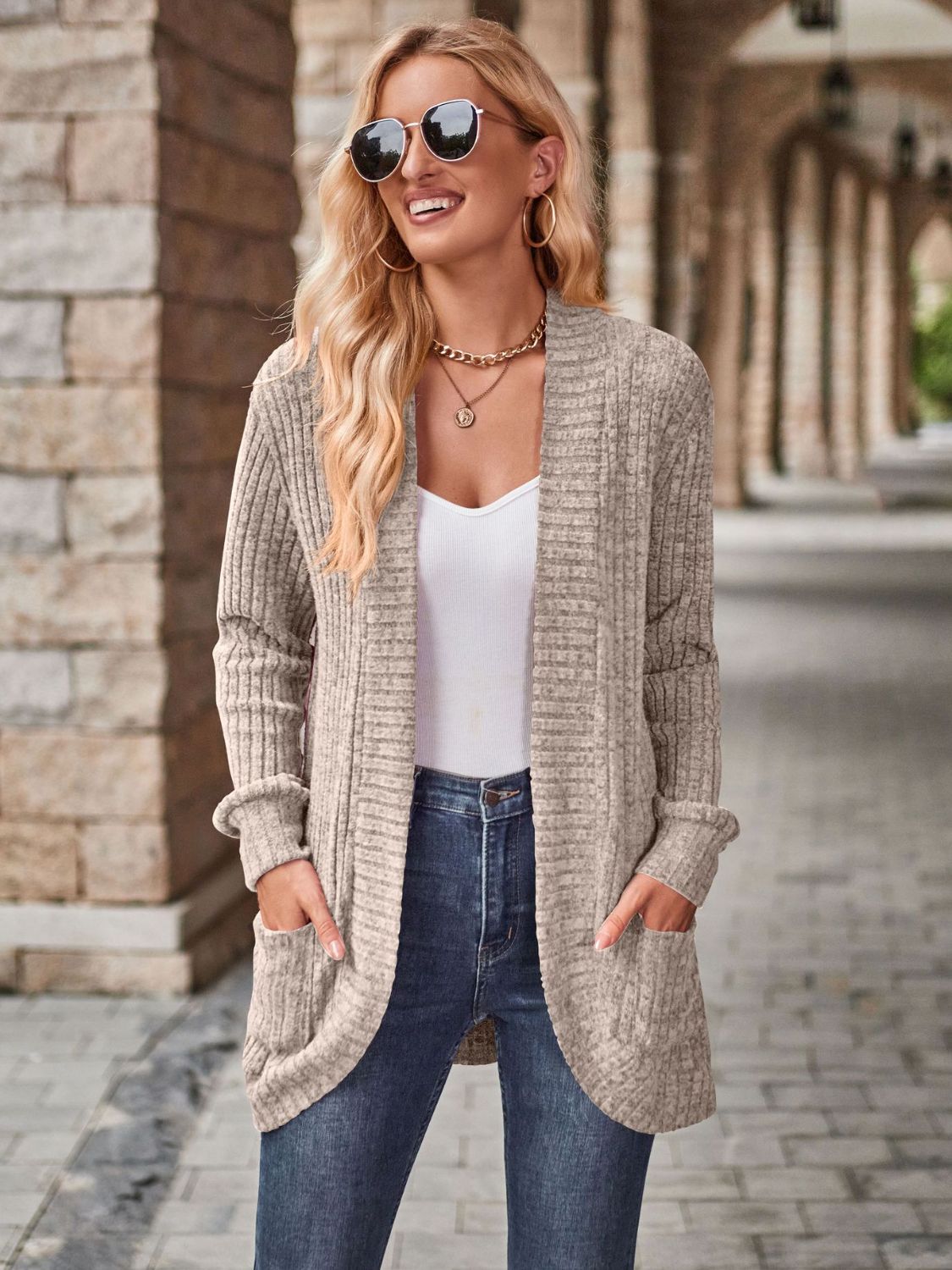Patricia | Timeless and elegant winter cardigan
