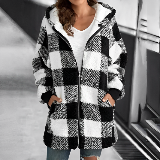 Azucena | hooded