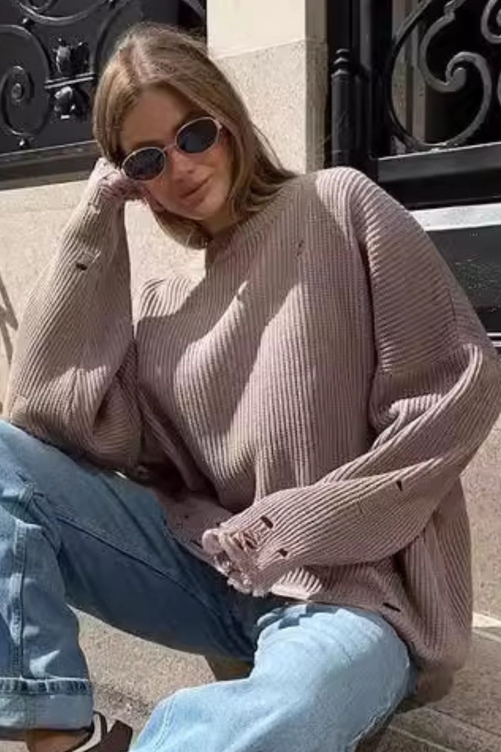 Brigitta | Long-sleeved crew-neck sweater with a distressed look
