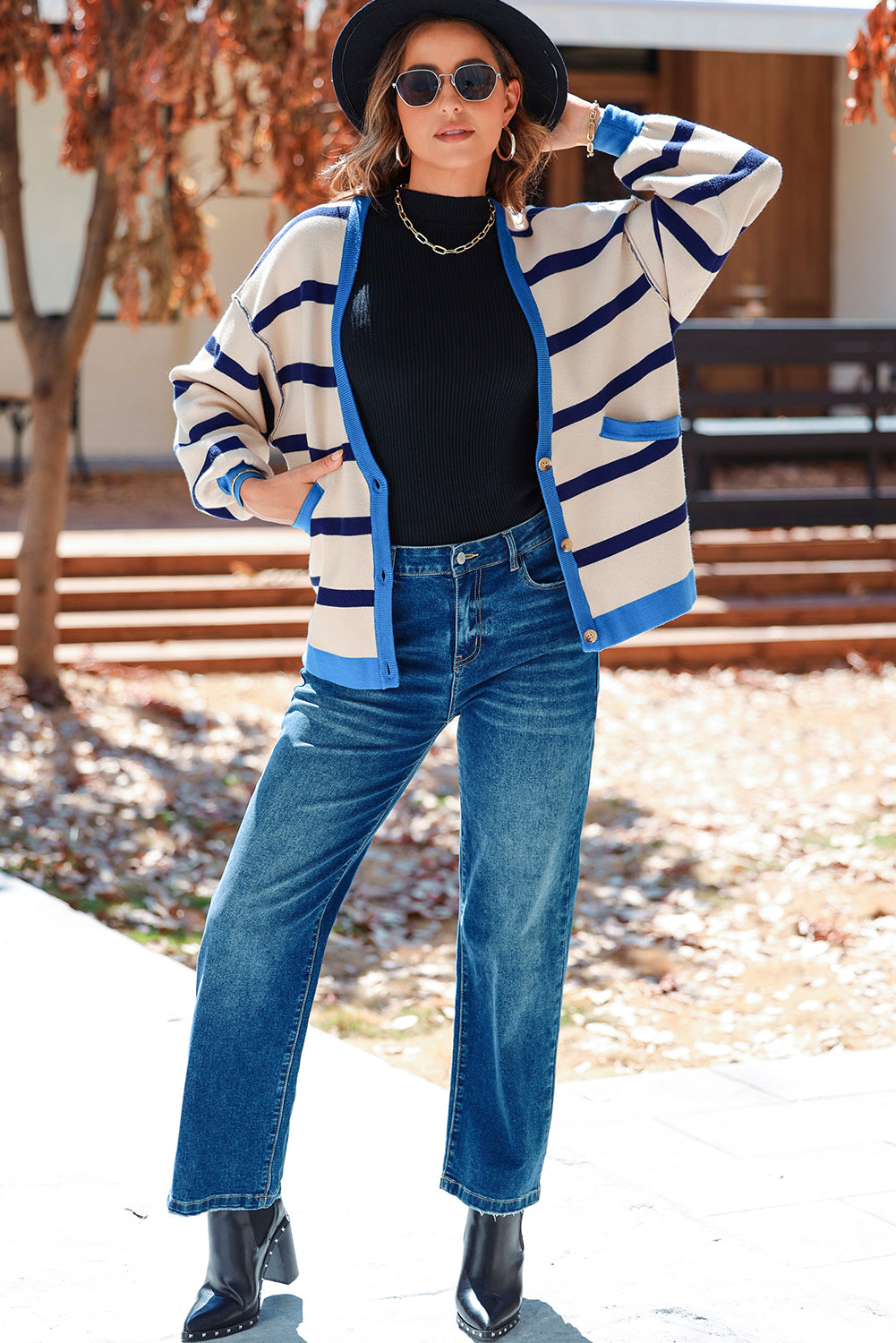 Monica| Casual and fashionable winter cardigan