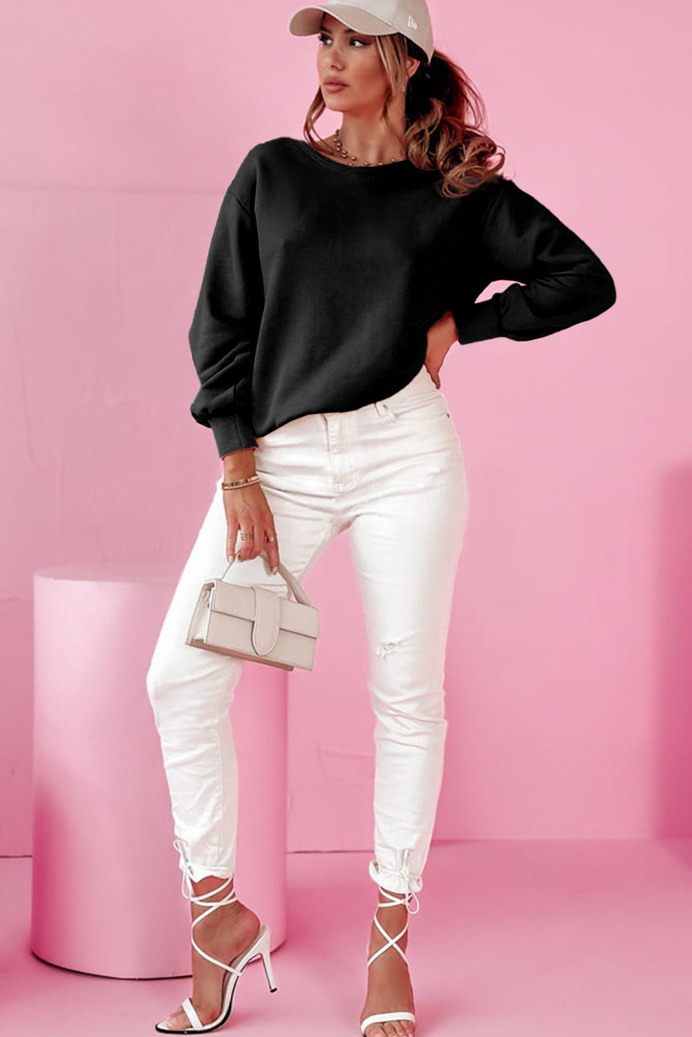 Gloria| Fashionable and effortless winter garment