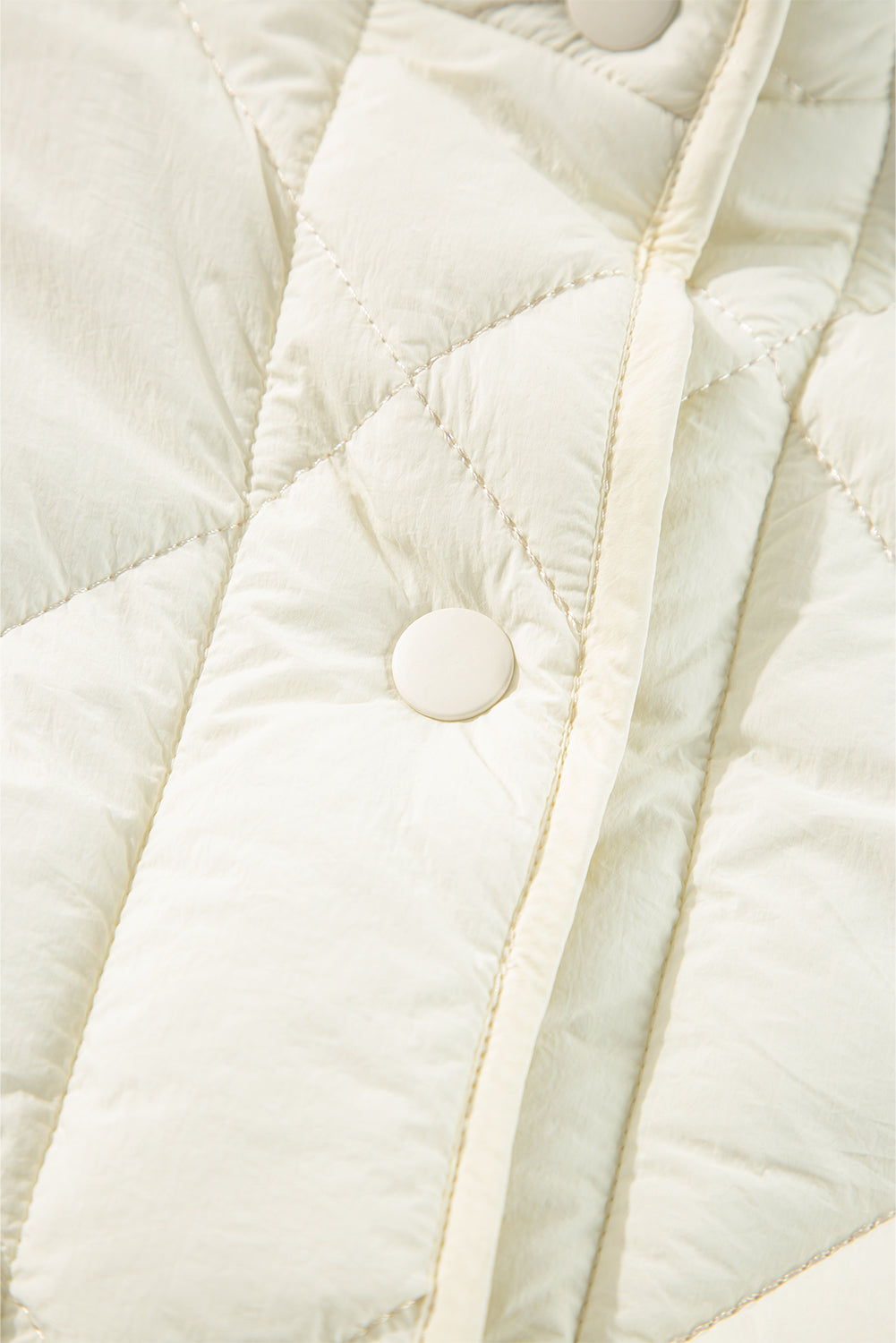 Maite | Vest with snap-down structure and pockets