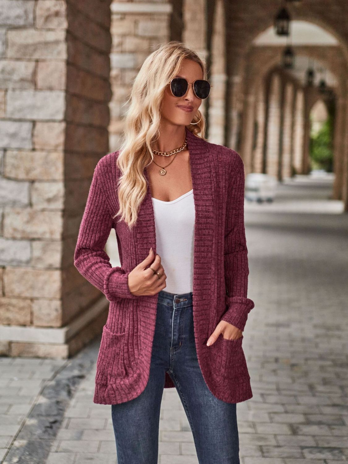 Patricia | Timeless and elegant winter cardigan