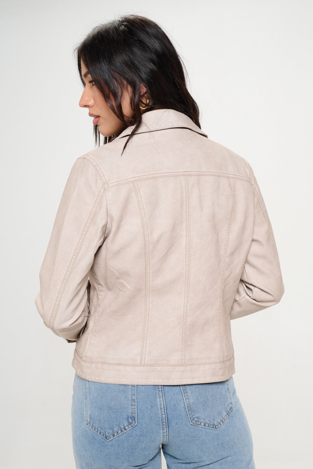 Eva | Button-down cargo jacket made from vegan leather