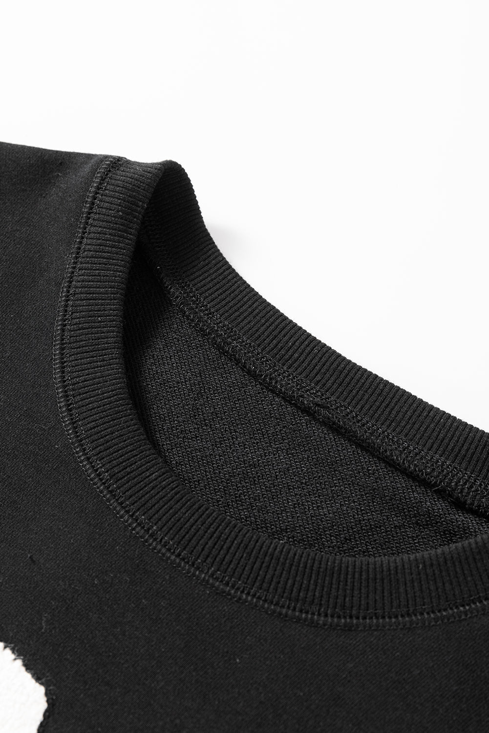 Zenaida| Timeless and stylish winter sweater