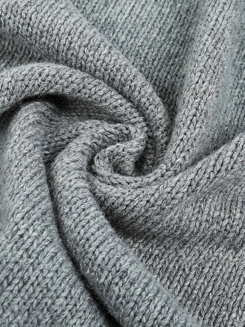 Regina| Timeless and elegant winter cardigan