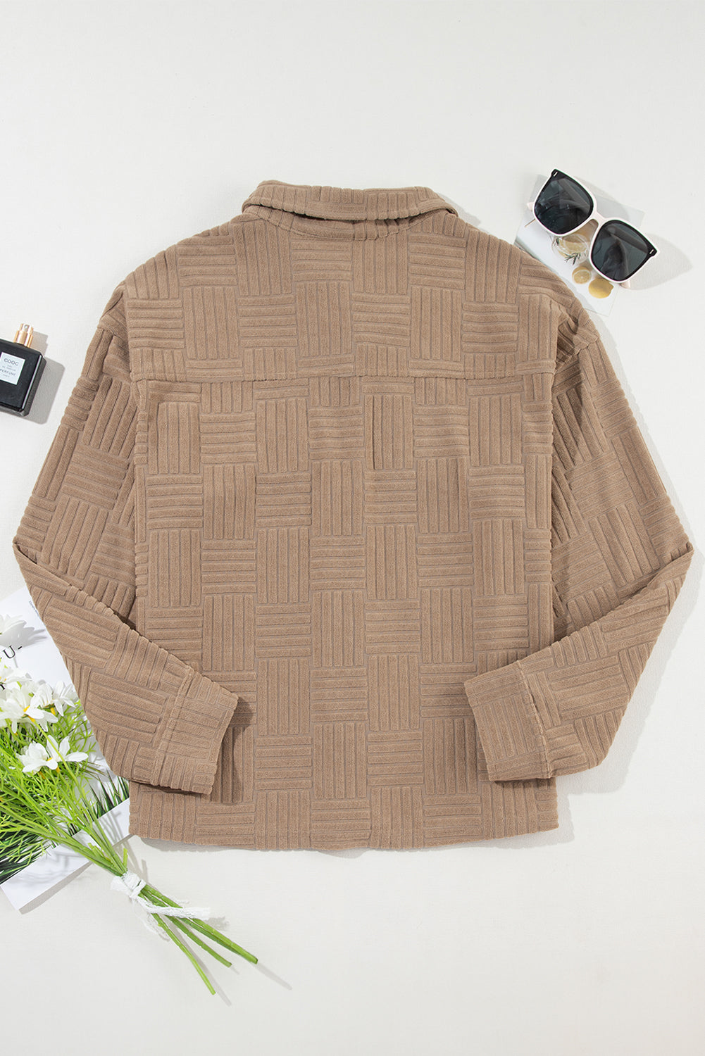 Fatima | Fashionable and minimalist winter garment