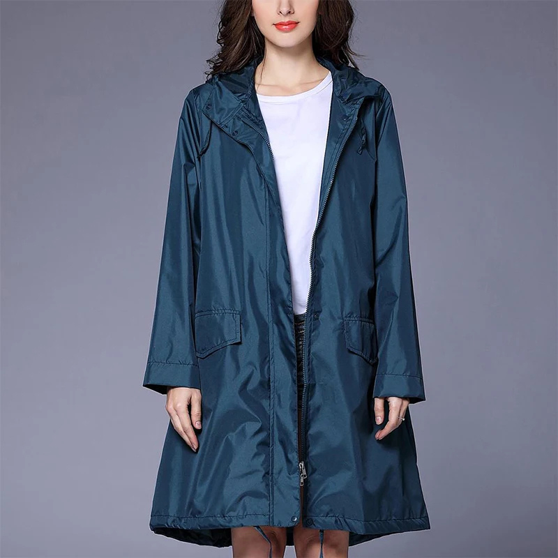 Daniela | Modern and fashionable winter clothing item