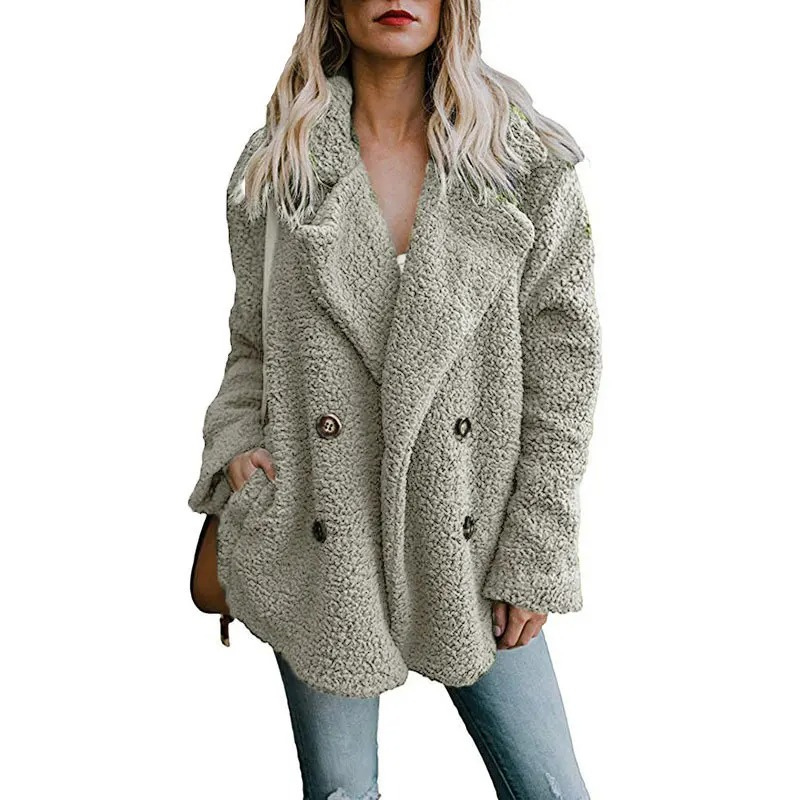 Amira | Casual and elegant winter garment.