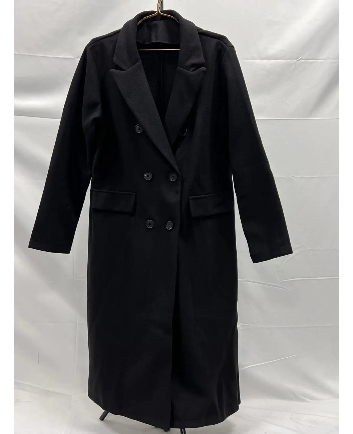 Yadira | Classic and comfortable winter garment