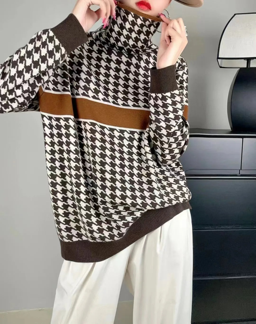 Mara® | Elegant turtleneck sweater