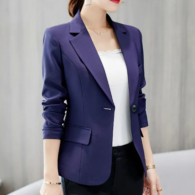 Leila | Chic and versatile winter garment