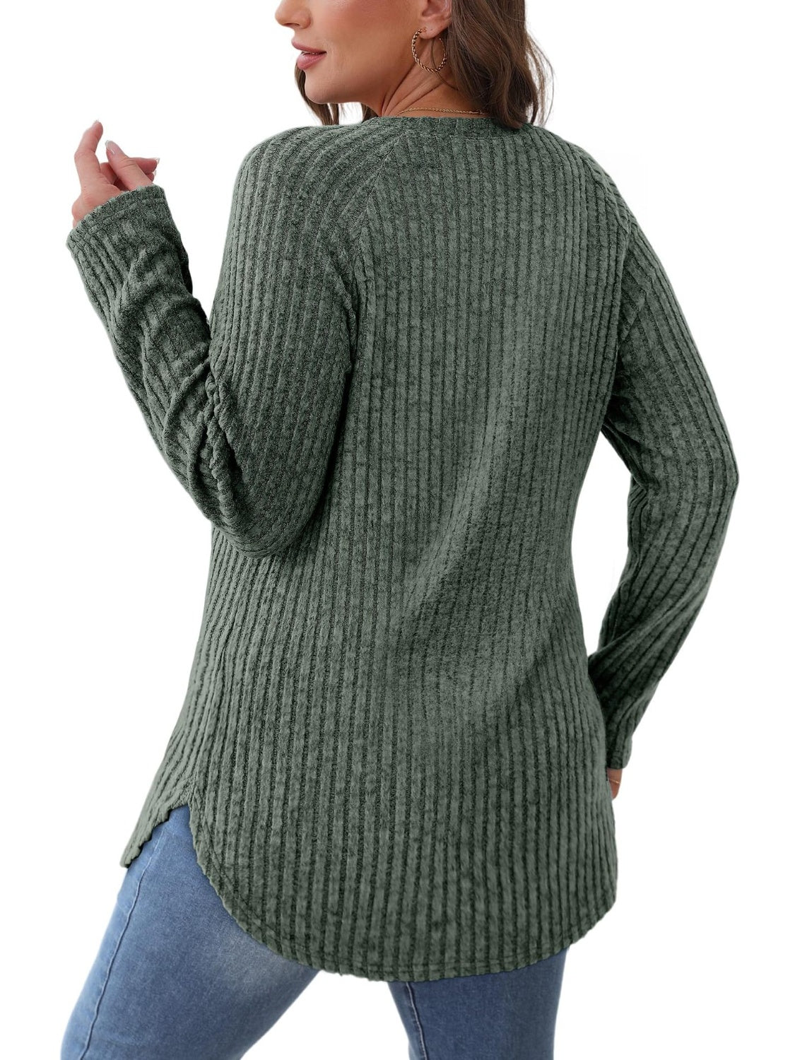 Lucrezia | T-shirt with a crew neck and raglan sleeves